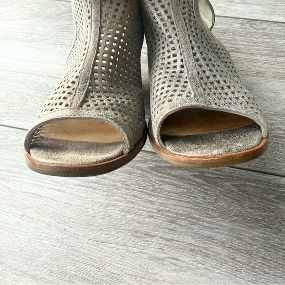 Paul Green Tianna Suede Cutout Heels - Picture 5 of 14